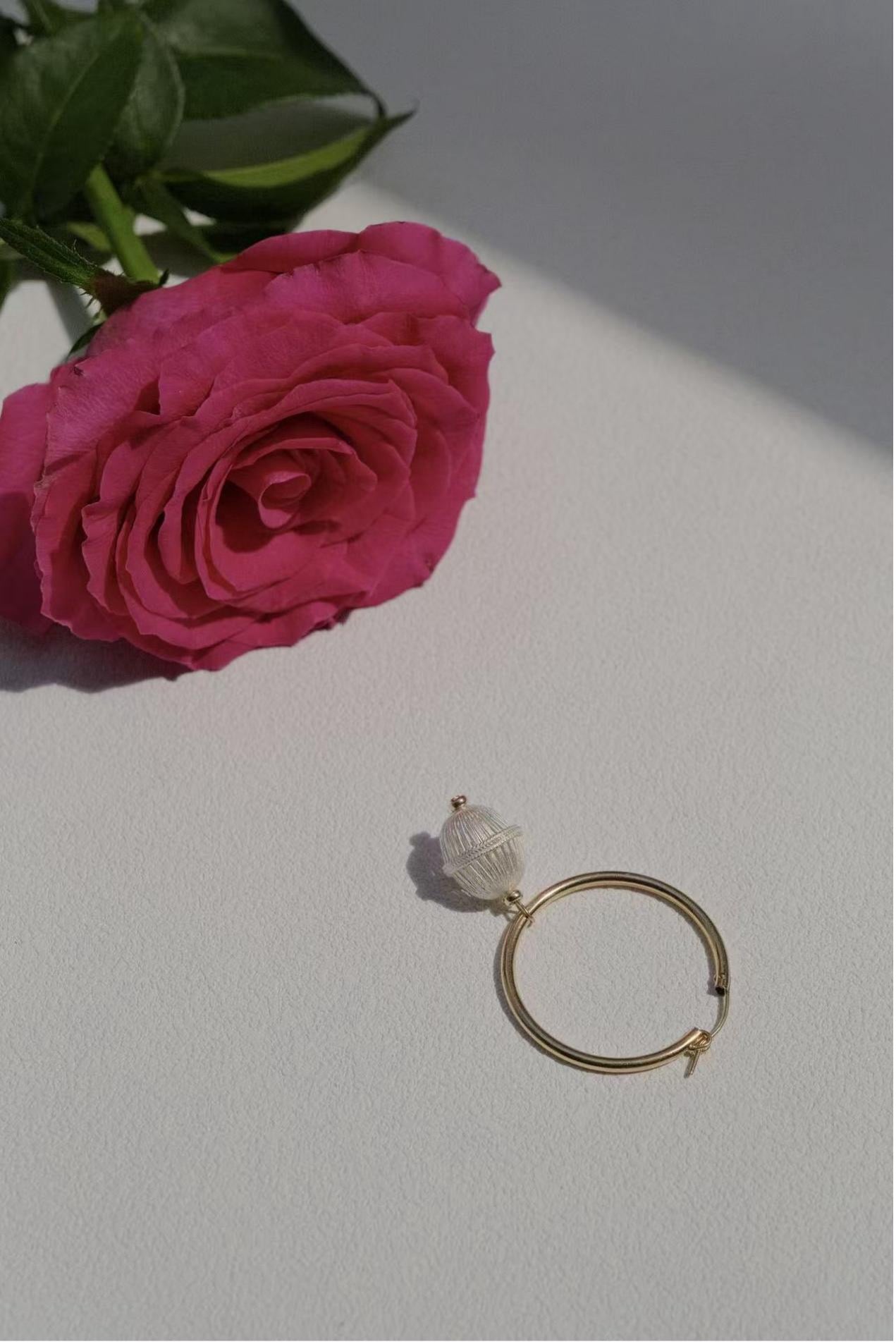 Dawn Star Middle Hoop Earrings