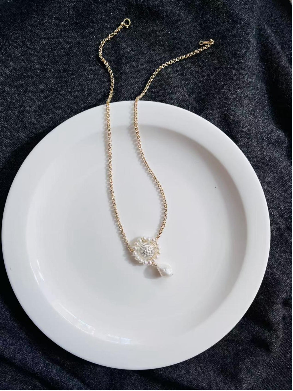 Helianthus Double-Layer Pearl Necklace